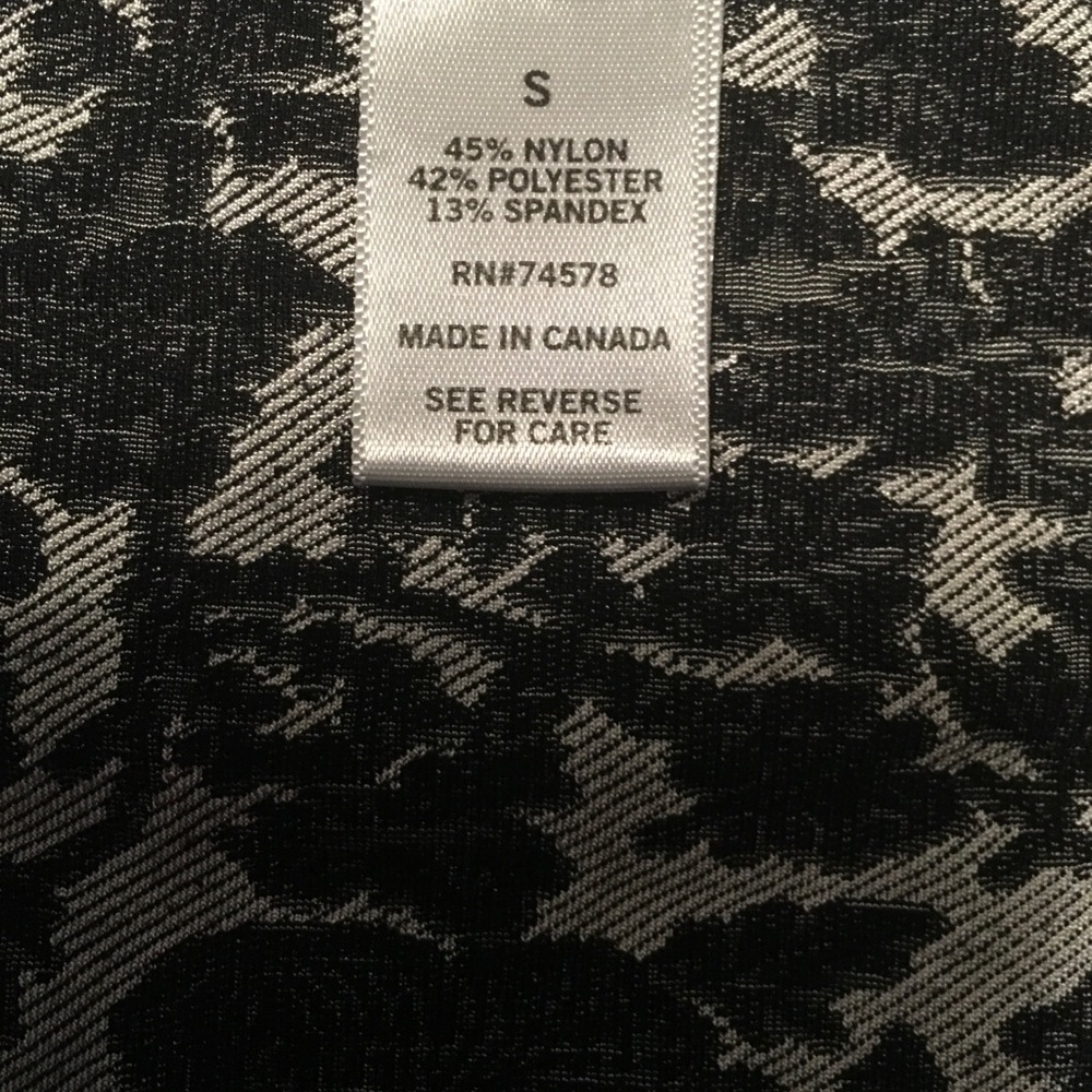 Cache Scoop Neck Tank - Picture 2 of 4